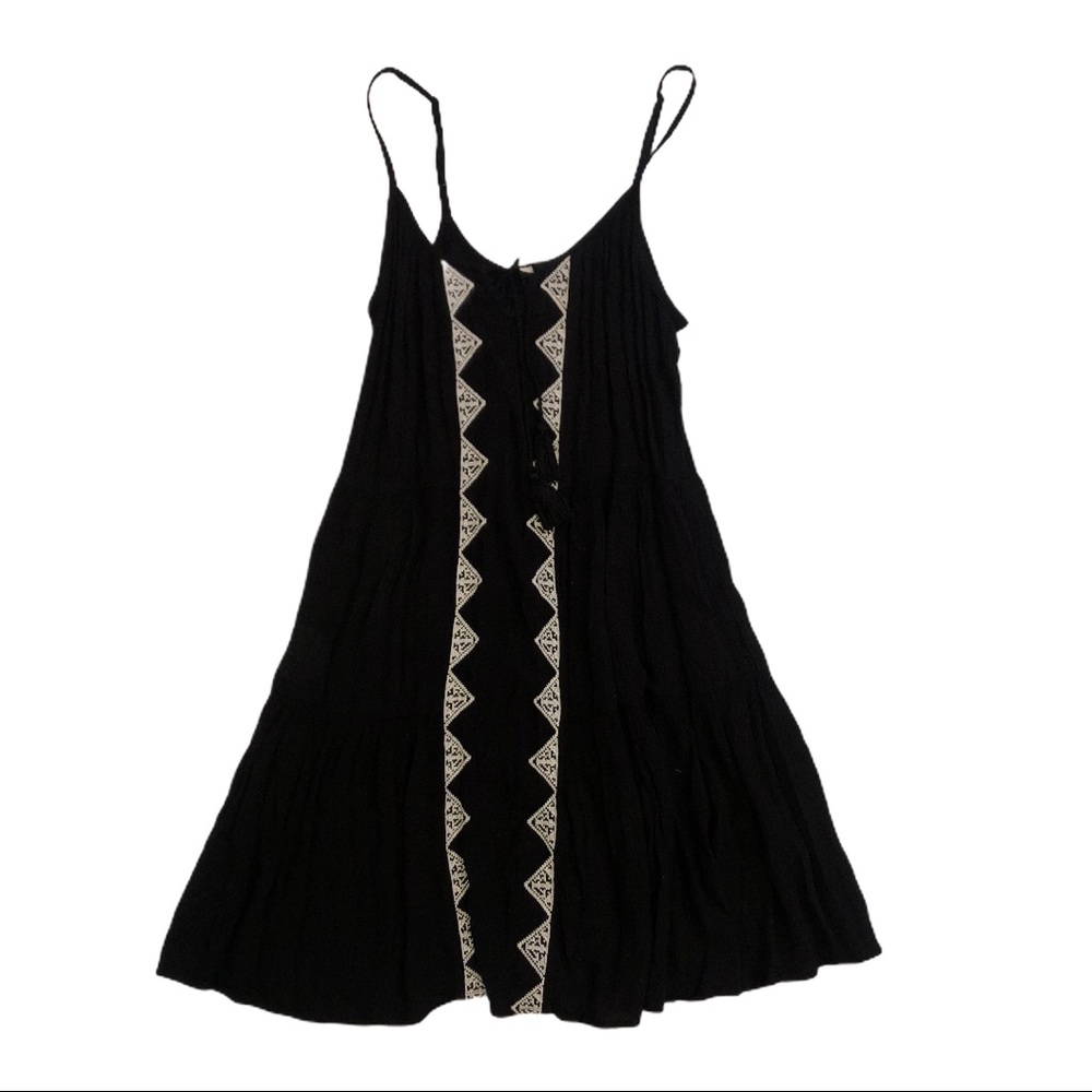 Mudd Black & White Sundress Size: Small